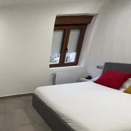 Apartamentos El Roju Santillana del Mar Exterior photo